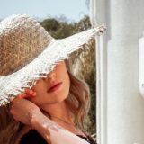 老け顔を作る「ほうれい線」を薄くする方法とは?